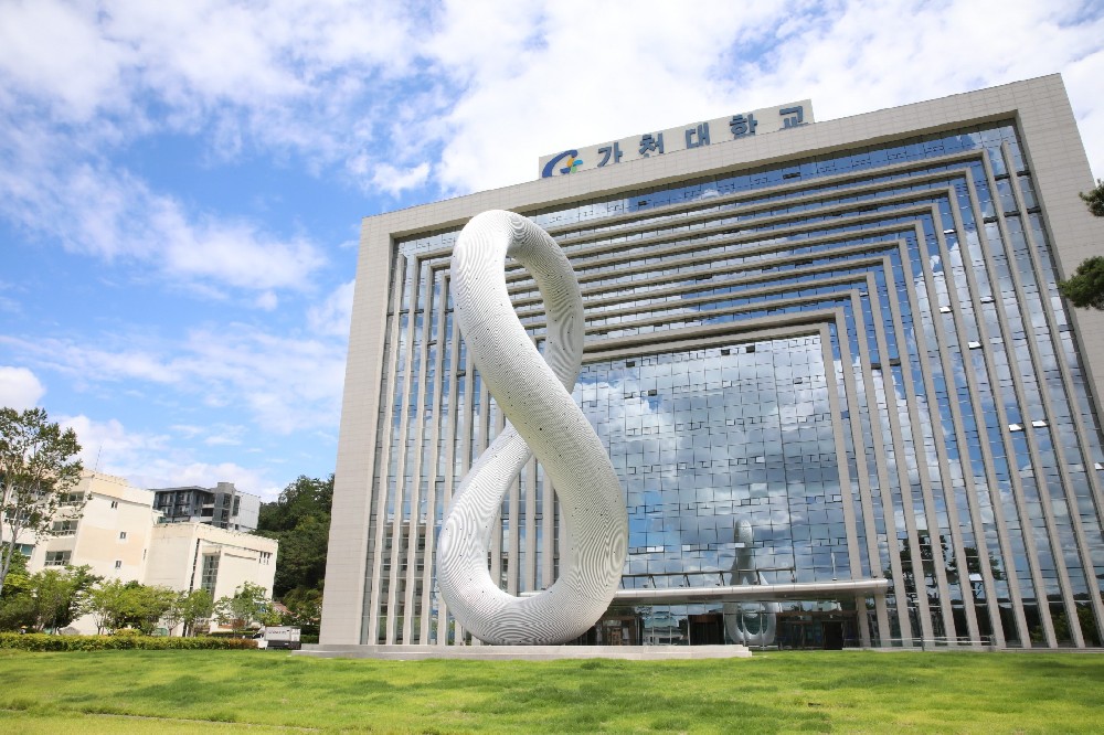 出国留学常见的两种汇款方式