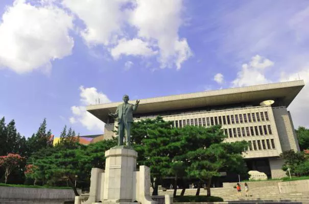 2022年韩国世宗大学学费一年多少