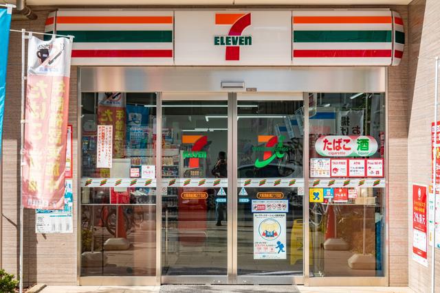 1652942996340310.jpg eee.jpg