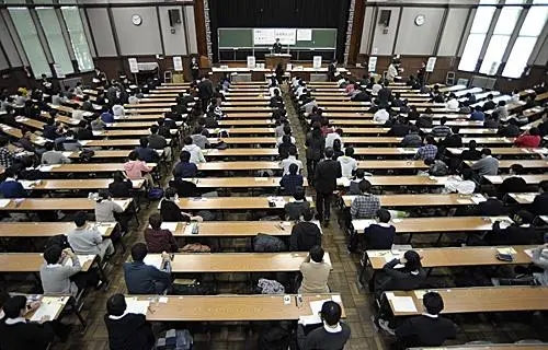日本留学之留考