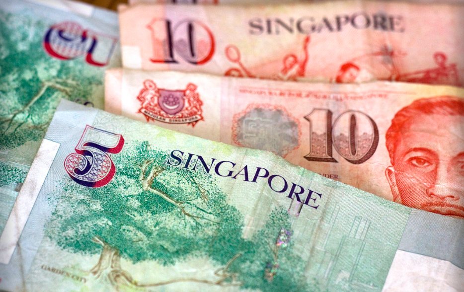 新加坡留学生活支出多少钱